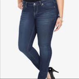 Torrid Denim Skinny Jeans size 18